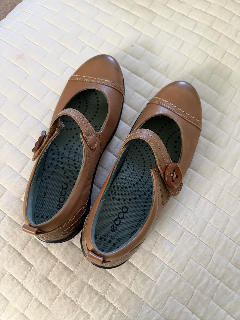 Ecco Tan Leather Mary Jane Flats with Velcro Button Strap
